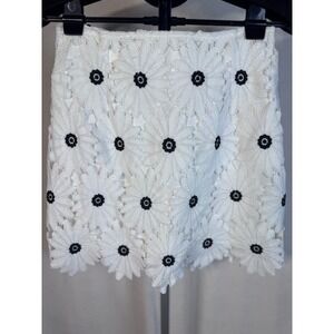 NWT Francesca's mi ami lace embroidered white and black flowers Size S